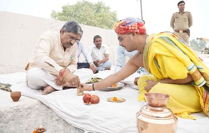 Construction of six temples to be built in the park begins