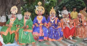 Read more about the article Sawan Fair Begins In Ramnagari, Swings In Temples – Ayodhya News