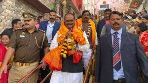 Read more about the article Deputy CM Brijesh Pathak reached Ayodhya said BJP victory in Milkipur by-election is certain – Amar Ujala Hindi News Live – Deputy CM Brijesh Pathak reached Ayodhya: worshiped in Hanumangarhi, said